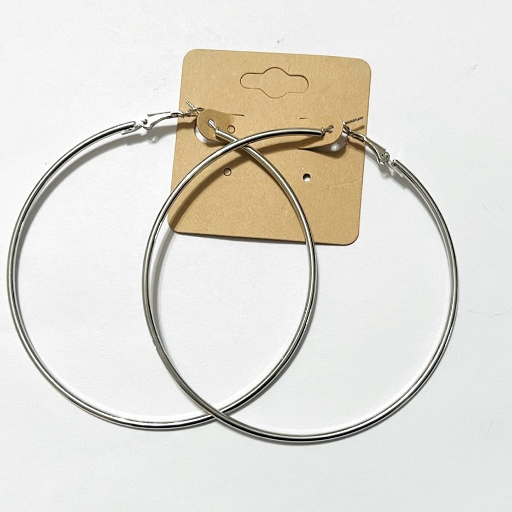 🔥🔥🆕Boho Chic Large Silver Hoop Earrings - Picture 5 of 5